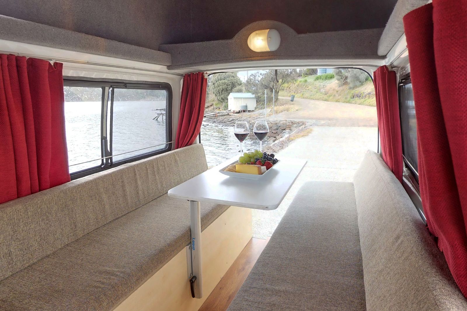 04 Cruisin 2 Berth Hi Top