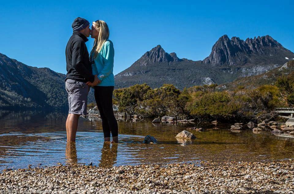5 Ways to Enjoy Valentines Day in Your Camper 5 Ways To Enjoy Valentines Day In Your Camper - Cruisin Motorhome Rentals Australia