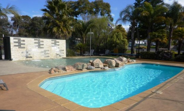 10 Top Caravan Parks To Stay On Your Hobart To Brisbane Relocation