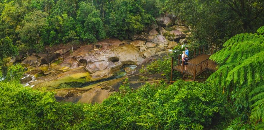 Babinda Boulders