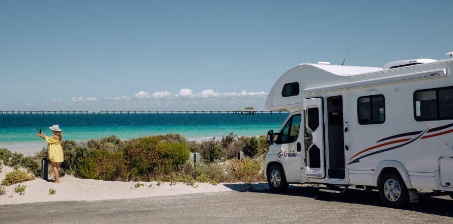 Choose the Right Motorhome Rental