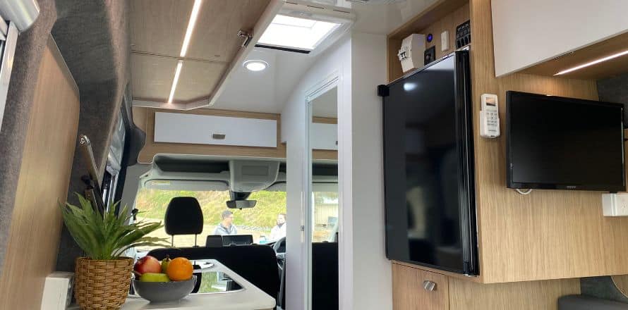 Motorhome In Review: Cruisin’ 2 Berth Rover