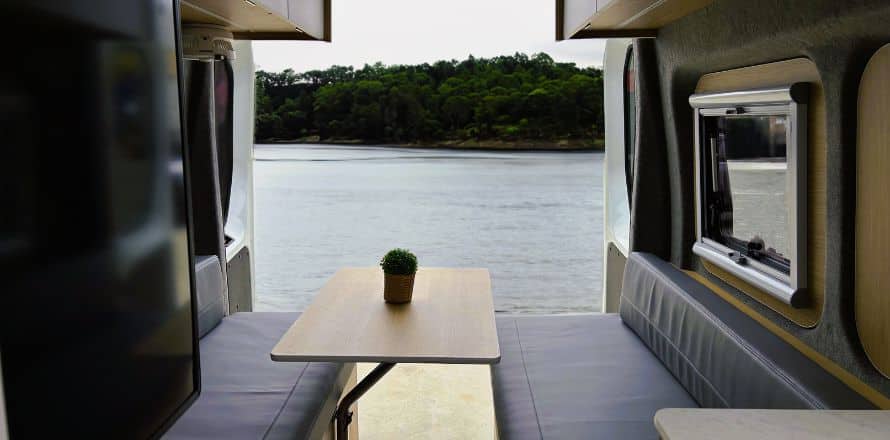 Motorhome In Review: Cruisin’ 2 Berth Rover